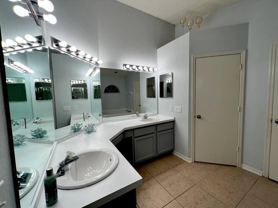 Tampa Getaway Pool House Villa Bagian luar foto